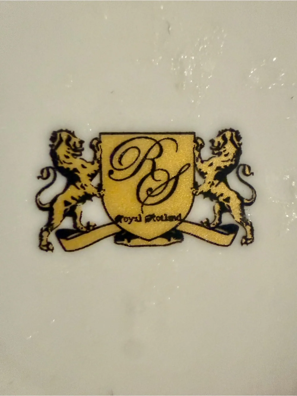 Gold Trim White Porcelain Creamer - Elegant Coffee & Tea Accessory